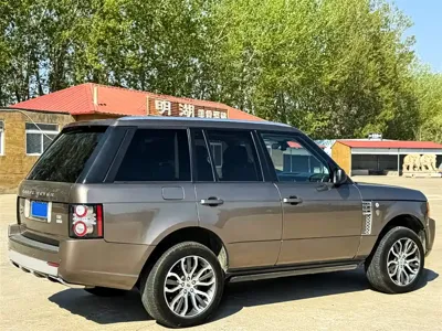 Land Rover Range Rover 2010, 220000 км, за 15964.96 USD - фото 6