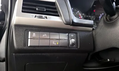 KG_Mobility_Ssangyong Rexton 2018, 161089 км, за 8523.29 USD - фото 13