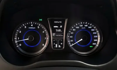 Hyundai Grandeur 2014, 152323 км, за 2931.6 USD - фото 8