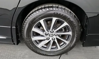 Toyota Alphard 2016, 68956 км, за 22464.48 USD