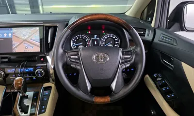 Toyota Alphard 2016, 68956 км, за 22464.48 USD - фото 13