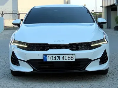 Kia K5 · 2023 год