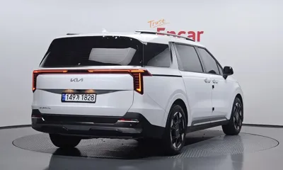 Kia Canival 2024, 33061 км, за 22475.58 USD
