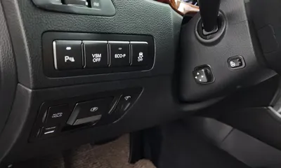 Hyundai Equus 2012, 175550 км, за 3575.37 USD - фото 30
