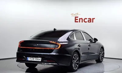 Hyundai Sonata 2022, 51645 км, за 15130.49 USD