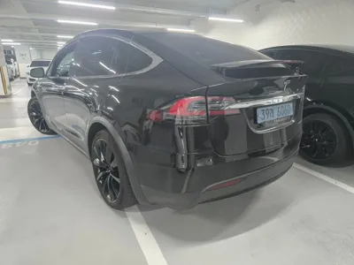 Tesla Model X 2019, 84710 км, за 45907.39 USD