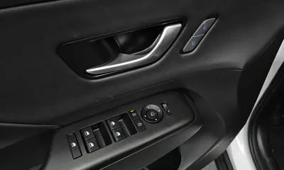 Hyundai Kona 2023, 46378 км, за 16607.59 USD - фото 28