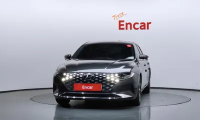 Hyundai Grandeur 2022, 63798 км, за 16345.02 USD