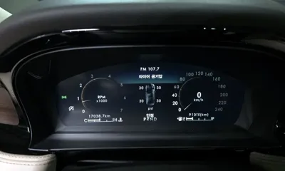 Lincoln Corsair 2021, 17038 км, за 20331.11 USD - фото 8