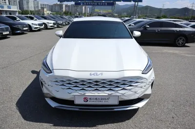 Kia K8 2022, 52713 км, за 19627.15 USD