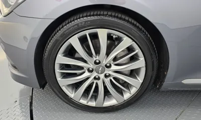 Hyundai Genesis 2016, 77810 км, за 8074.49 USD