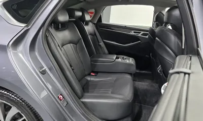 Hyundai Genesis 2016, 77810 км, за 8074.49 USD - фото 12