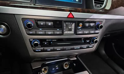 Hyundai Genesis 2016, 77810 км, за 8074.49 USD - фото 16