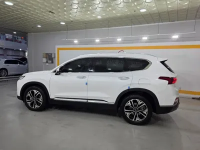 Hyundai Santafe 2019, 40141 км, за 15157.44 USD