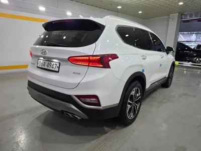 Hyundai Santafe 2019, 40141 км, за 15157.44 USD