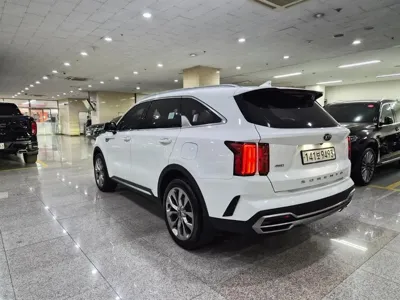Kia Sorento 2021, 45784 км, за 14375.74 USD