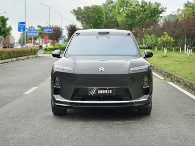 Nio ES8 2026, 2000 км, за 51540.27 USD