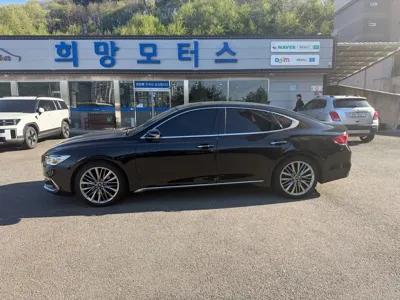 Hyundai Grandeur 2019, 51758 км, за 12295.09 USD