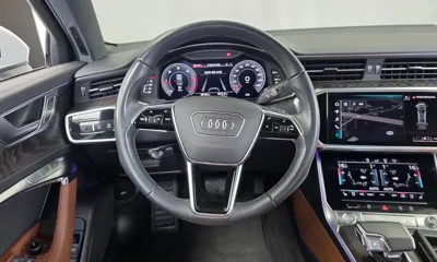 Audi A6 2020, 59168 км, за 19036.37 USD - фото 13