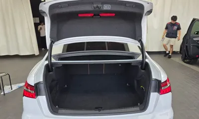 Audi A6 2020, 59168 км, за 19036.37 USD - фото 20