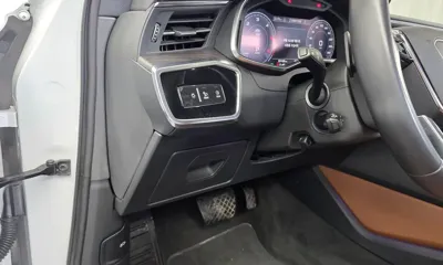 Audi A6 2020, 59168 км, за 19036.37 USD - фото 30