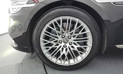 Genesis G90 2021, 69075 км, за 26262.75 USD