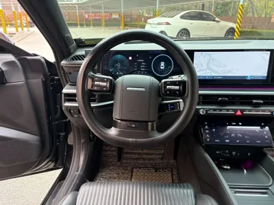 Hyundai Grandeur 2024, 55000 км, за 13010.68 USD