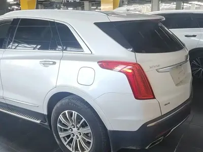 Cadillac XT5 2018, 87000 км, за 23314.34 USD