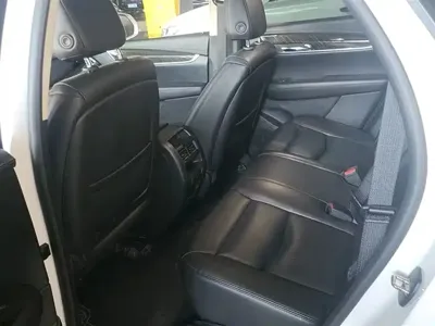Cadillac XT5 2018, 87000 км, за 23280.12 USD - фото 8
