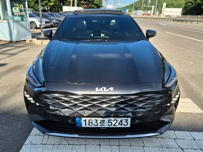 Kia K8 2022, 168032 км, за 11831.24 USD