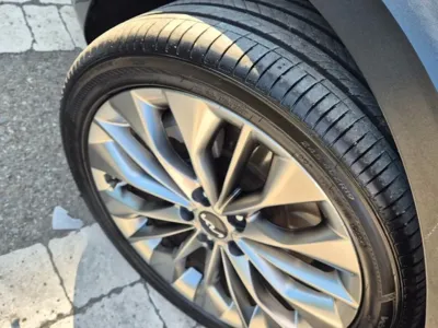 Kia K8 2022, 168032 км, за 11831.24 USD