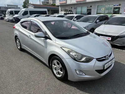 Hyundai Avante 2011, 175299 км, за 1962.72 USD