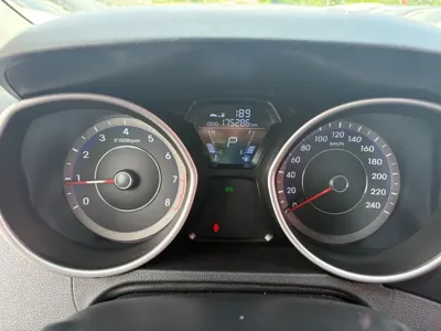 Hyundai Avante 2011, 175299 км, за 1962.72 USD - фото 9
