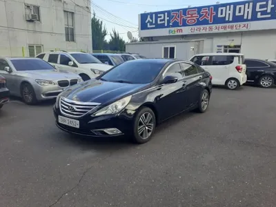Hyundai Sonata 2013, 171586 км, за 2405.25 USD