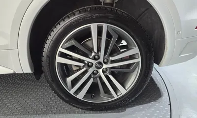 Audi Q5 2023, 60706 км, за 31061.63 USD - фото 21