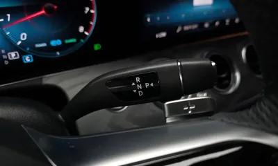 Mercedes-Benz E-Class 2023, 53559 км, за 30076.7 USD - фото 9