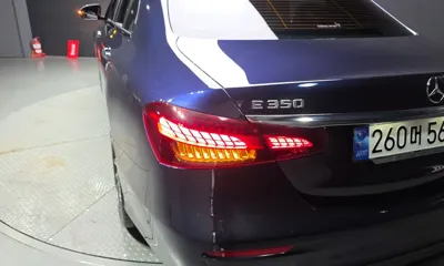 Mercedes-Benz E-Class 2023, 53559 км, за 30076.7 USD - фото 23