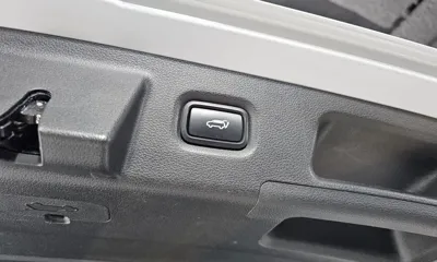 Hyundai Santafe 2021, 89136 км, за 16261.25 USD - фото 20