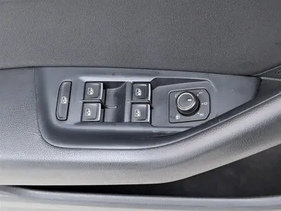 Volkswagen Magotan 2017, 106100 км, за 8334.07 USD - фото 9