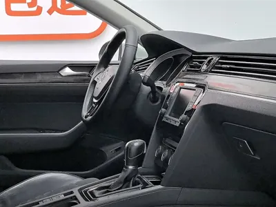 Volkswagen Magotan 2017, 106100 км, за 8334.07 USD - фото 22