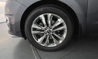 Kia Canival 2015, 252287 км, за 3250.34 USD