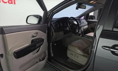 Kia Canival 2015, 252287 км, за 3250.34 USD - фото 10