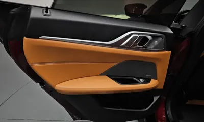 BMW i4 2024, 39855 км, за 36988.87 USD - фото 25
