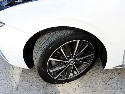 Hyundai Grandeur 2020, 78967 км, за 10199.57 USD - фото 20
