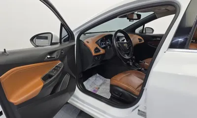 ChevroletGMDaewoo Cruze 2017, 101596 км, за 4358.31 USD - фото 10