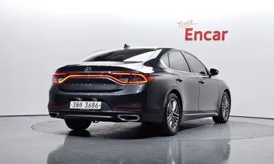 Hyundai Grandeur 2019, 94246 км, за 12223.32 USD