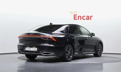 Hyundai Grandeur 2021, 170253 км, за 10394.59 USD