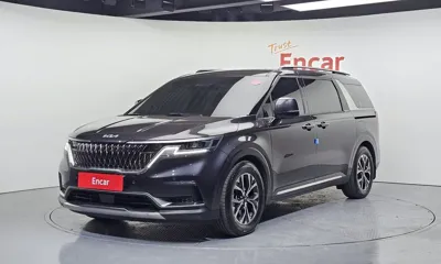 Kia Canival · 2023 год