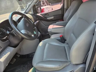 Hyundai Starex 2018, 90000 км, за 15536.63 USD - фото 7