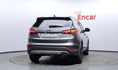 Hyundai Santafe 2015, 128841 км, за 7201.85 USD